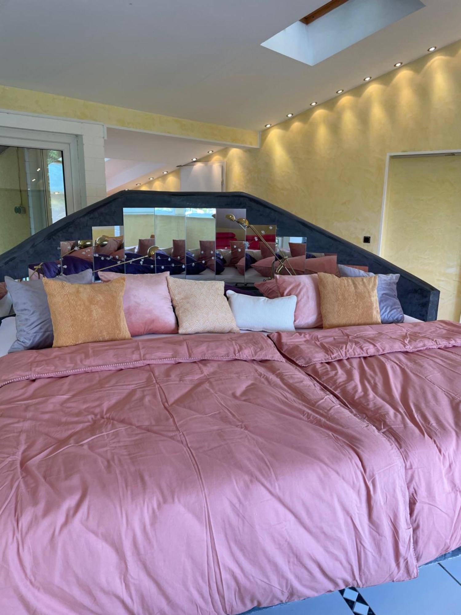 Ferienwohnung Riverside Resort Idyllisch Direkt An Der Lahn Diez Ngoại thất bức ảnh
